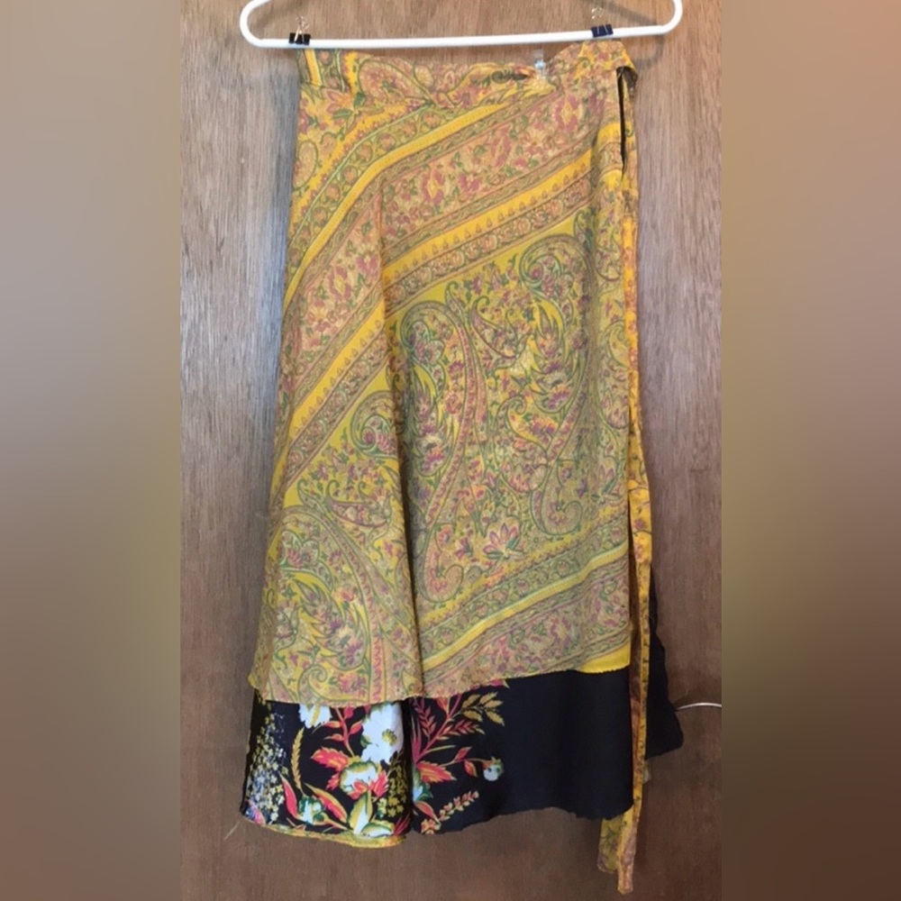 Jedzebel Silk Sari Magic Skirt Wrap - Picture 16 of 16